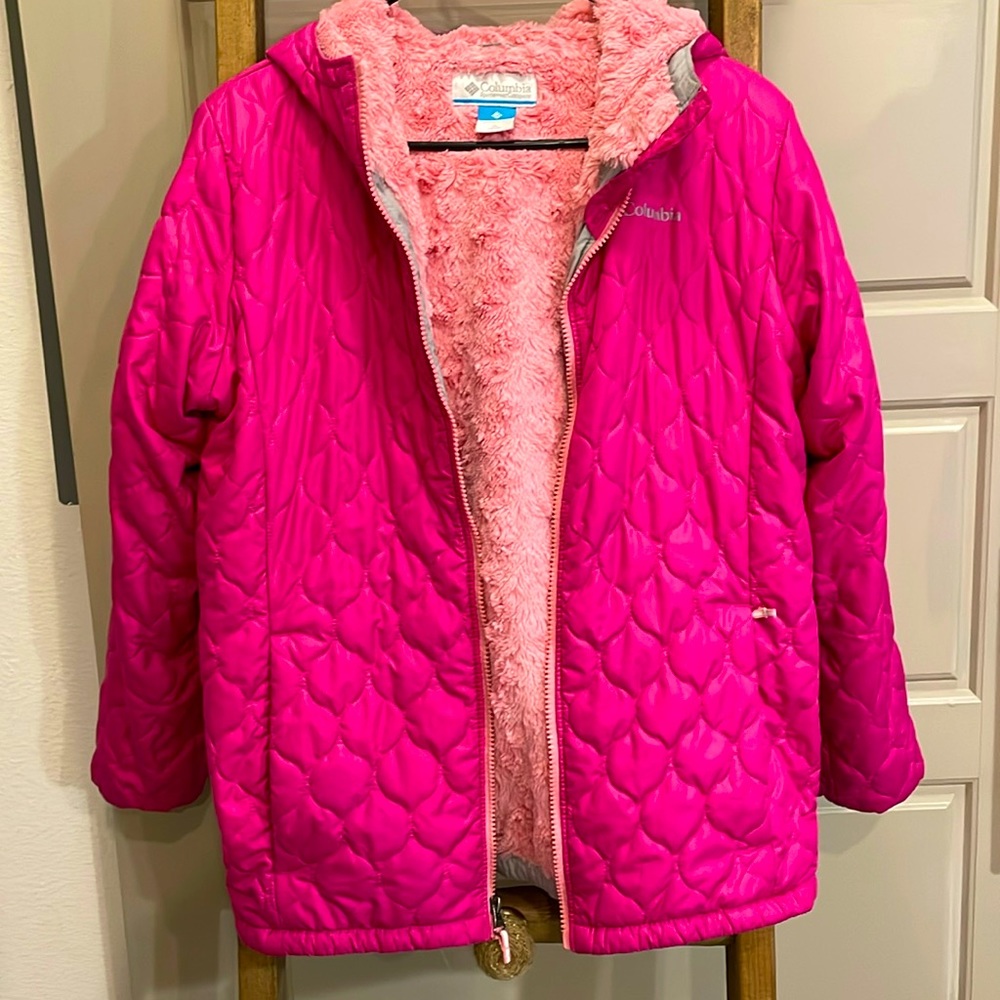 Youth XL Columbia jacket. Fully softly lined witching with pockets